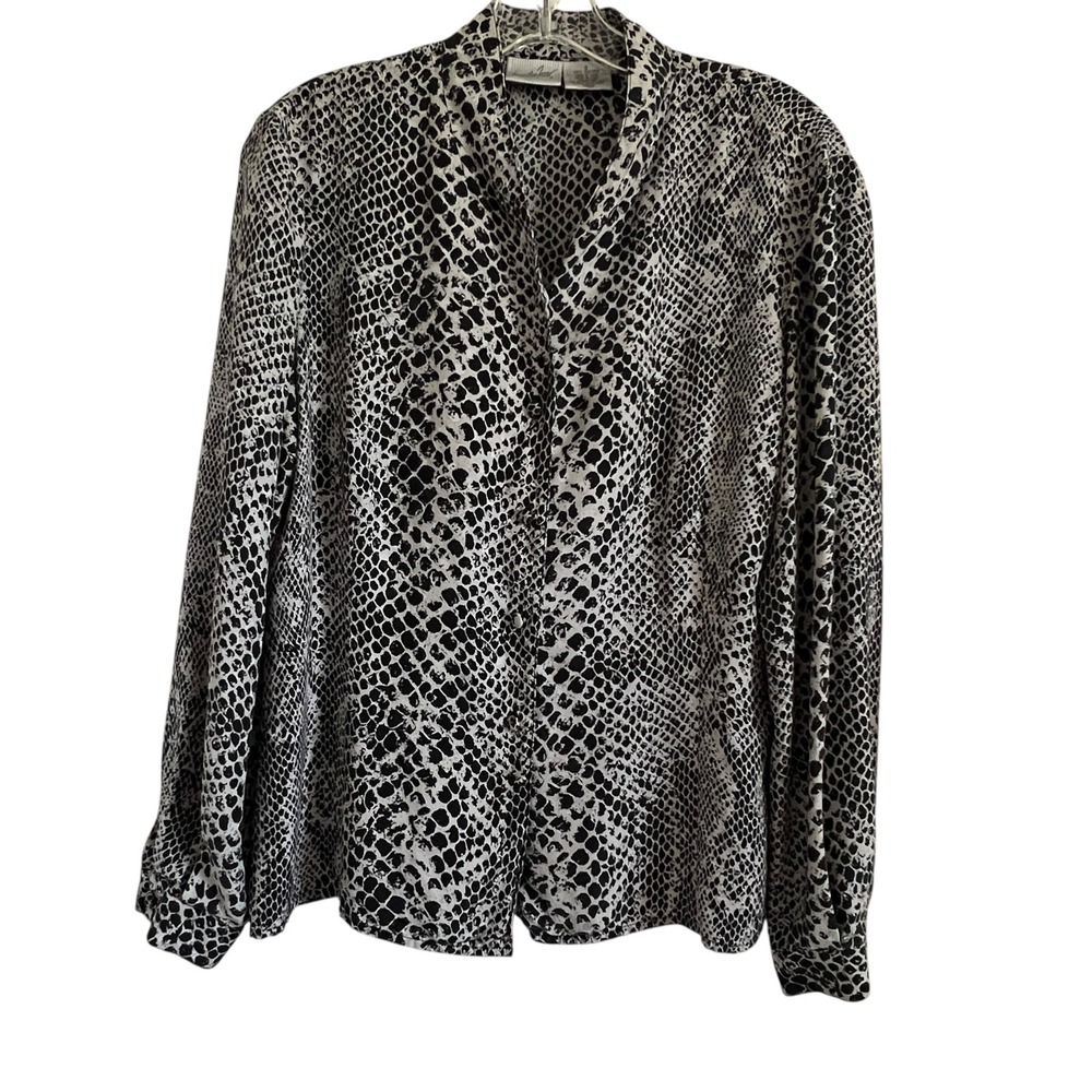 Jacqueline Ferrar 100% Silk Snakeskin Mob Wife Button Down Blouse Size 8 Black